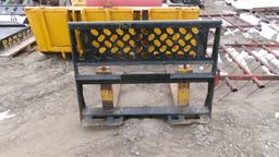 42" SKID LOADER PALLET FORK ATTACHMENT