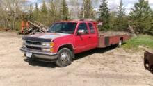 1994 CHEV. 1 TON 2WD  w / 20' FLATBED,  454 big block,  5 spd., winch. ramps, new battery, +