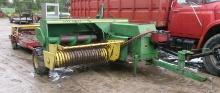 JOHN DEERE 327 SMALL SQUARE BALER w / FARM HAND 8 BALE ACCUMULATOR & 8 BALE FORK, +