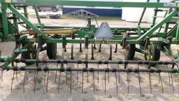 30 1/2" JOHN DEERE 1000 FIELD CULT.  w / 2 BAR HARROW, walking wing tandems, contact Tim @ 681-1587