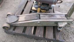 WALKER 4 TON FLOOR JACK