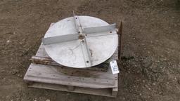 CHAFF SPREADER FOR IHC 1460 COMBINE