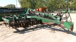 15'  GLENCOE SOILSAVER SS 700, leveler, missing one shank unit