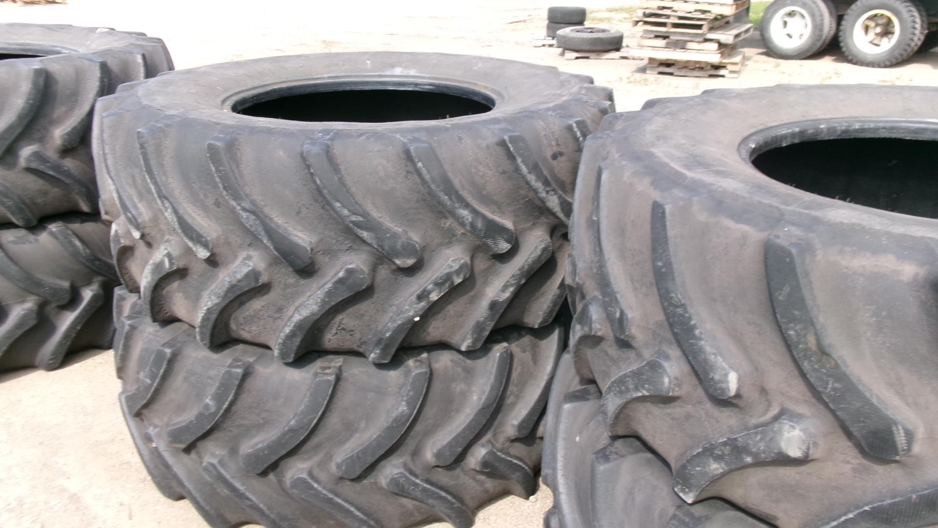 8- 710 / 70R /  38" (40% )