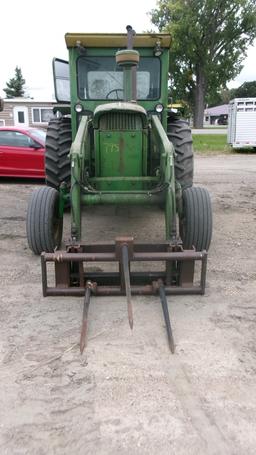 JOHN DEERE 4020 DIESEL w / JOHN DEERE 146 LOADER & HAY FORK, cab syncro, 2 remotes, 3 pt,.+
