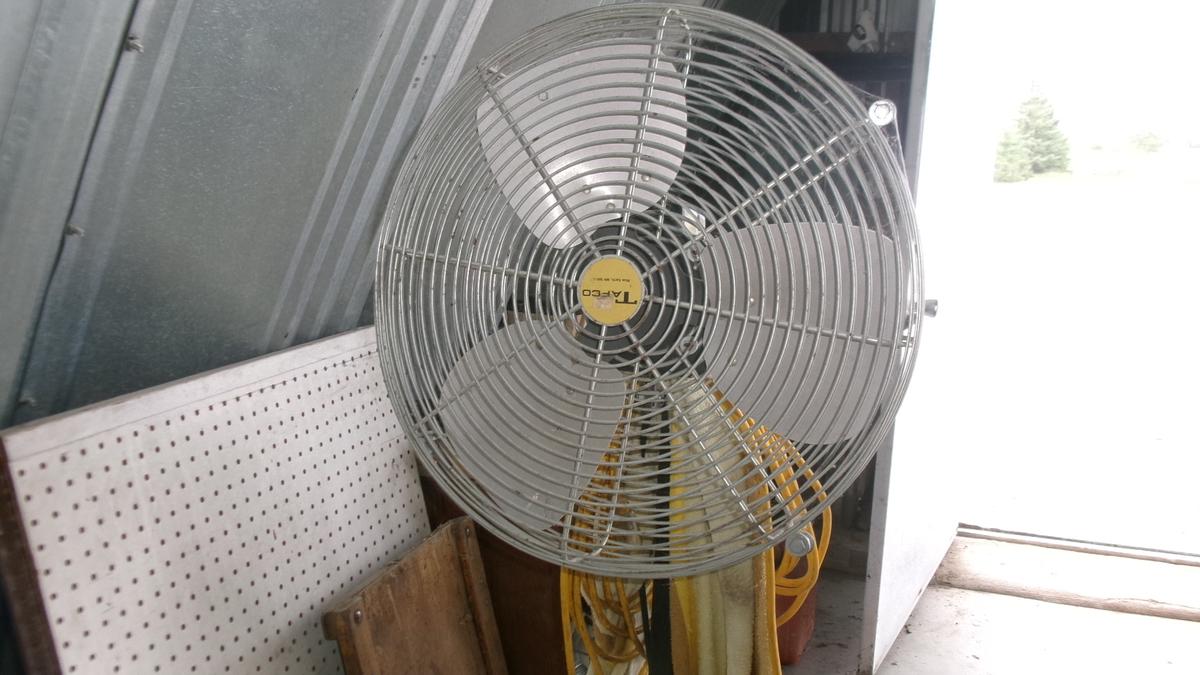 20" 110 VOLT FAN