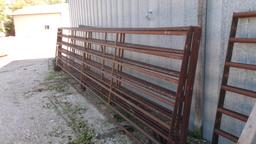 4-21'PIPE CATTLE GATES  ( 4 x your bid )