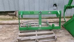 HAY FORK  JOHN DEERE H360 LOADER MTS.