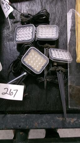FLOOD LIGHT CAMERA & 4-SOLAR LED LAWN FLOOD LIGHTS