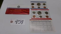2-5 COIN SETS OF UNCIRCULATED 1987 US P & D