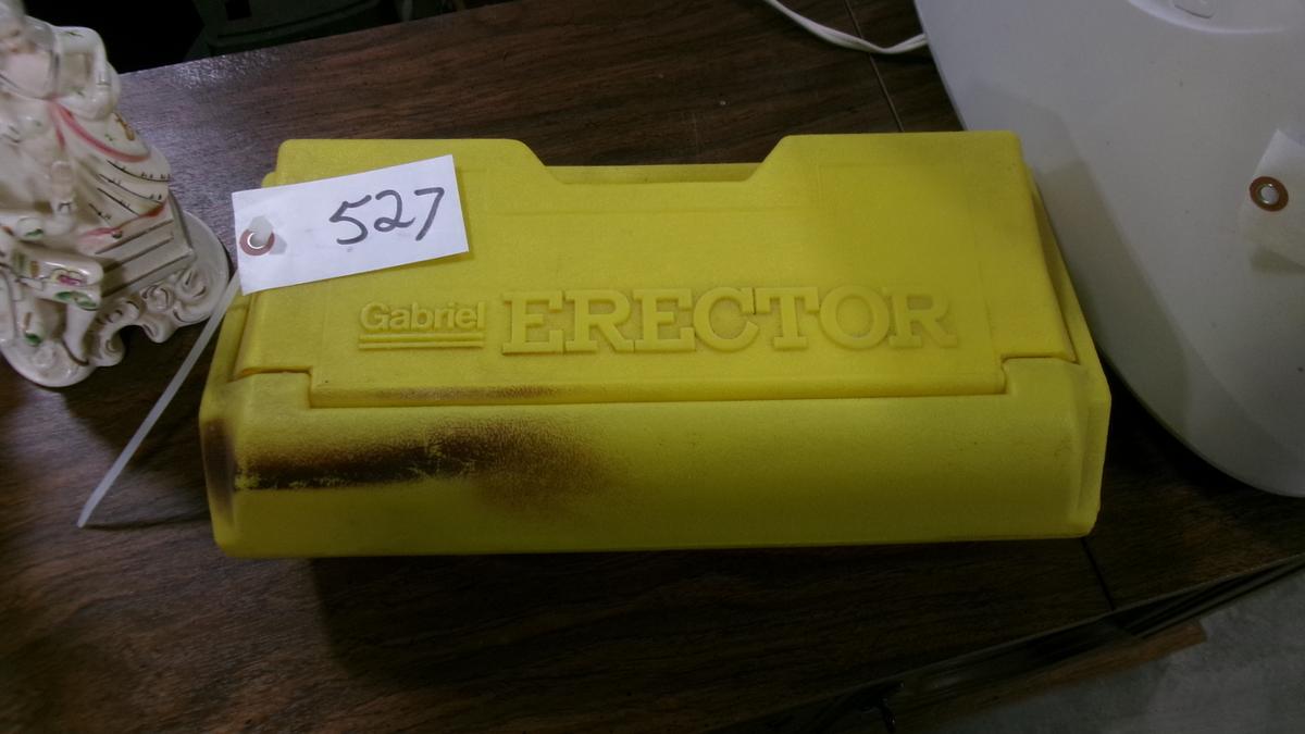 GABRIEL ERECTOR SET w / case