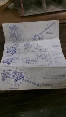 GABRIEL ERECTOR SET w / case