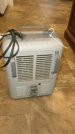 MILK HOUSE HEATER