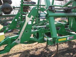 2018 28'  JOHN DEERE 2410 CHISEL PLOW w / SUMMERS  3 BAR HARROW, floating hitch, +
