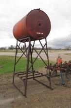 300 GALLON FUEL TANK ON STAND