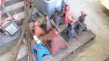 8-JACK STANDS