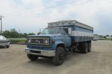 1973 CHEV. C-60 TWIN SCREW  w  18' BOX, V-8 gas, 5 x 3 air shift, air brakes, dual tanks, roll tarp,