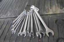 JOHN DEERE 20 mm-32 mm COMBINATION WRENCH SET