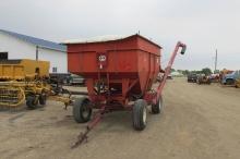 J & M GRAVITY BOX / WESTENDORF WAGON w/ HYD. DRILL FILL PLASTIC FLIGHTING AUGER.