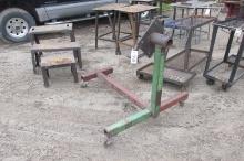 ENGINE STAND