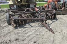 11' IHC TANDEM DISK  w / cylinder