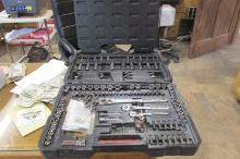 CRAFTSMAN 137 PC. TOOL SET, 1/2", 3/8" & 1/4" socket sets plus speciality tools