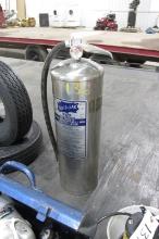 WATER FIRE EXTINGUISHER