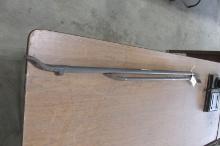 2 TIRE IRONS (truck tires )