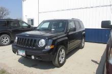 2015 JEEP PATRIOT 4 WD, manual, only 84,000 miles, one owner,  KEY @ 218 686-9440