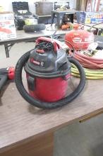 CRAFTSMAN 2.5 GALLON 2 H.P. VAC