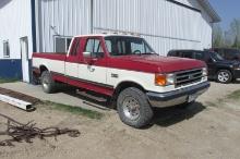 1990 FORD F-250 LARIAT EXT CAB LONG BOX 4WD, 7.3 diesel, auto, G.N. & receiver hitch, new plates +