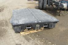 DECKED TOOL BOX