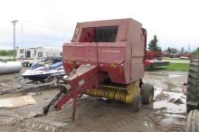 NEW HOLLAND 644 ROUND BALER, 4 X 6' bale, twin auto tie, wide pickup, 540 pto,manual & buzzer+