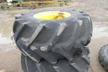 2-30.5 X 32" FIRESTONE on 10 BOLT JOHN DEERE  RIMS