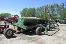 24' JOHN DEERE 9350 GRAIN DRILLS on 30' KUHN HYD. TRANSPORT, grass seeders