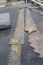 ONE MAN SAW & 2-5' SAW BLADES