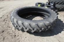 2- GOODYEAR DT800 320 / 90R / 50"