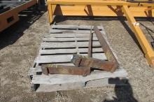 48" SET OF PALLET FORKS