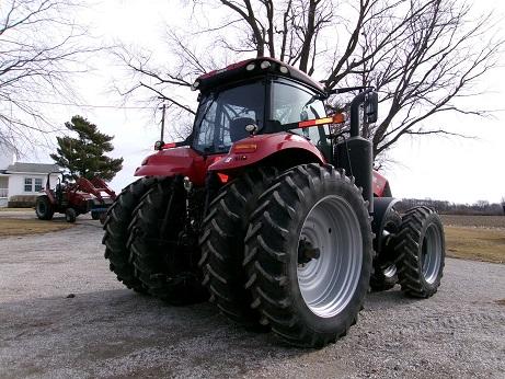 2019 C/IH 310 Front Wheel Assist Tractor