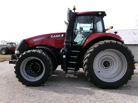 2019 C/IH 310 Front Wheel Assist Tractor