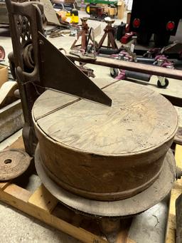 Cheese Cutter