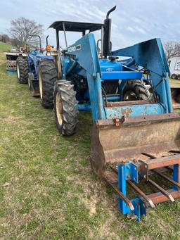 Ford 4630 Tractor w/Ford Manure Bucket and Hay Spear