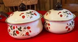 Pots & Pans & Cookware
