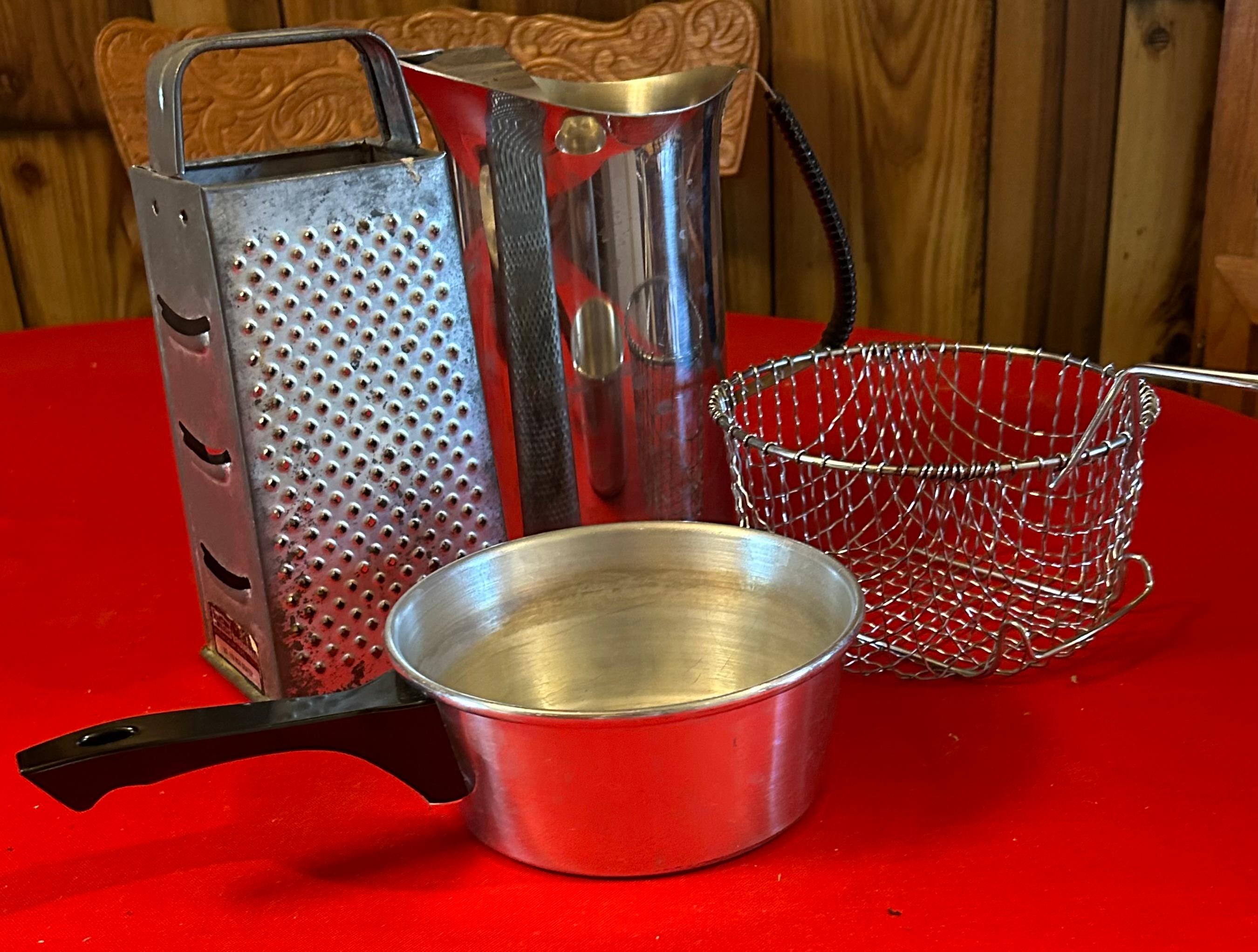 Pots & Pans & Cookware