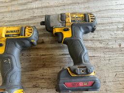 DeWalt 12V 3/8" Drive Impacts & 1 Battery