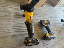 DeWalt 20V Grinder & 3/8" Impact w/2 Batteries