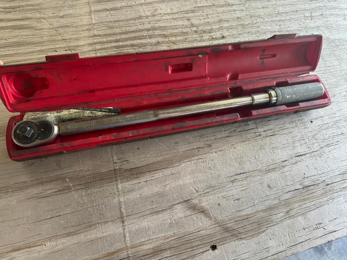 Snap-On 1/2" Torque Wrench 200 Foot Pounds