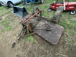 International 8' Pull-Behind Finish Mower