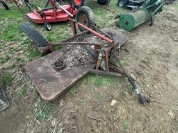 International 8' Pull-Behind Finish Mower