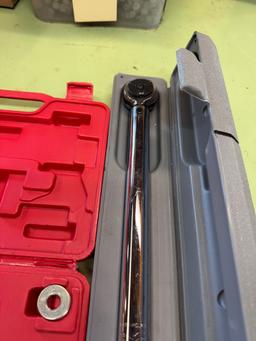 Steering Wheel Puller, Cobalt 3/8" Drive Torque Wrench